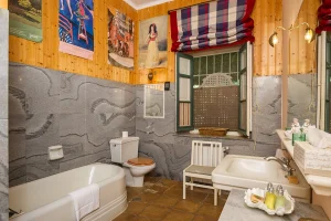 Alcuzcuz hotel benahavis malaga marques baño